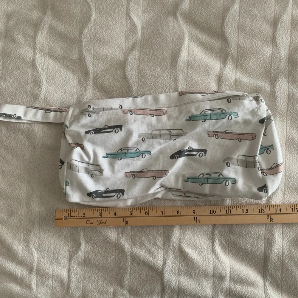 NWOT Vintage Car Print Pouch with Handle